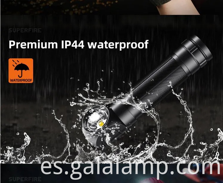 Luz de campamento LED de clip compacta para uso al aire libre